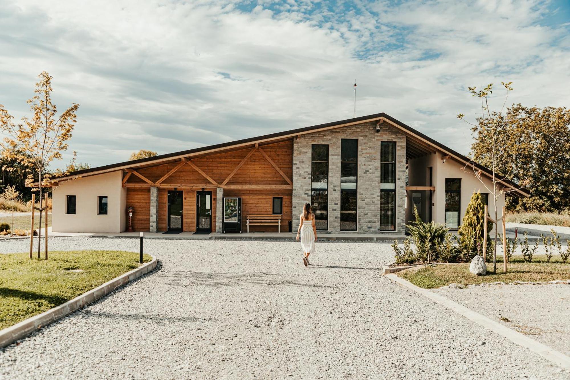 7 Lakes Camping Sapareva Banja Exteriör bild