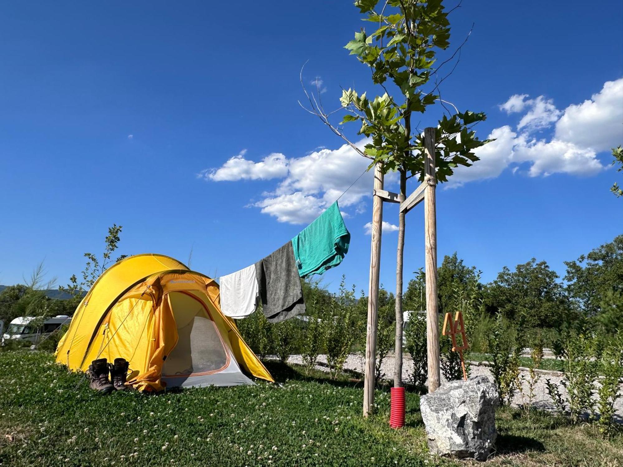 7 Lakes Camping Sapareva Banja Exteriör bild